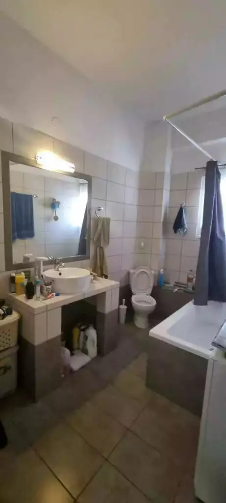 Flat Of 77 M² In Athens