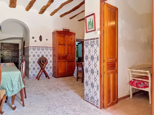 6-bedroom Country House In Pinoso, Spain (324 M²)