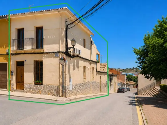 Townhouse Of 259 M² In Pinoso, Spain