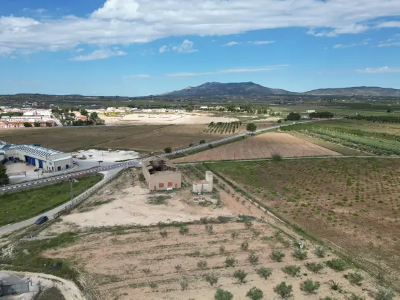 Land In Pinoso, Spain (442 M²)