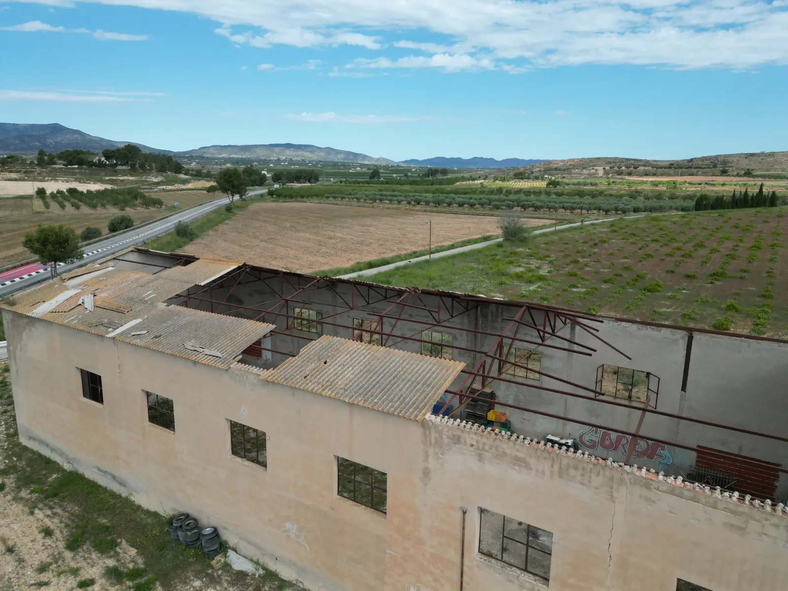 Land Of 442 M² In Pinoso, Spain