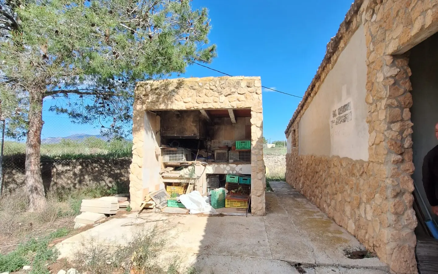Land Of 94 M² In Pinoso, Spain