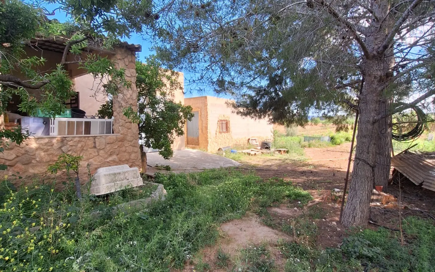 Land Of 94 M² In Pinoso, Spain