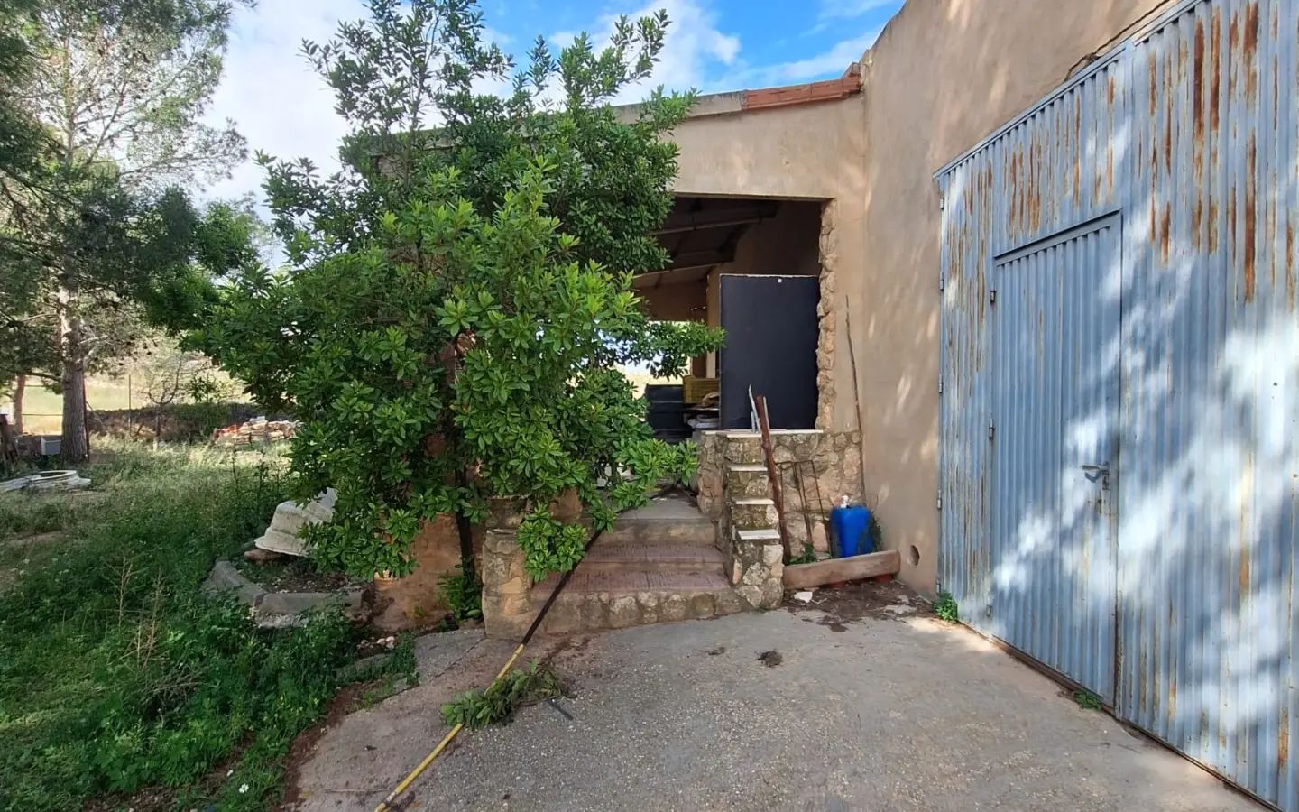 Land Of 94 M² In Pinoso, Spain