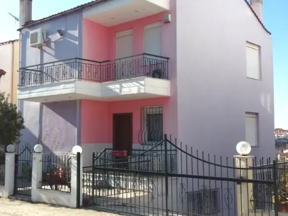 Maisonette Of 184 M² In Thessaloniki