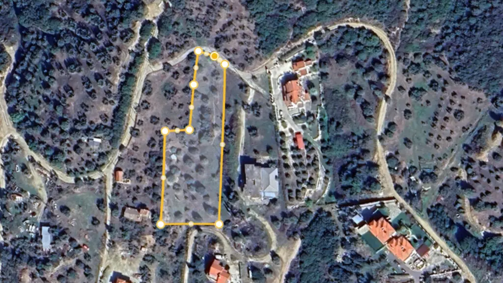 Land Of 4078 M² In Athos, Chalkidiki