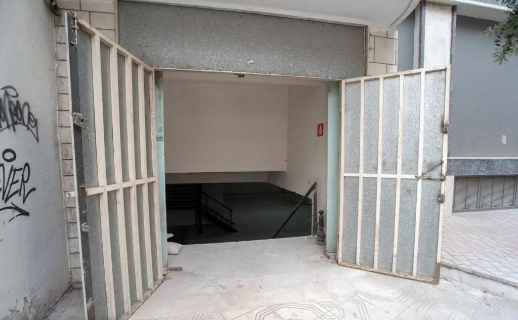 Commercial Property Of 815 M² In Thessaloniki