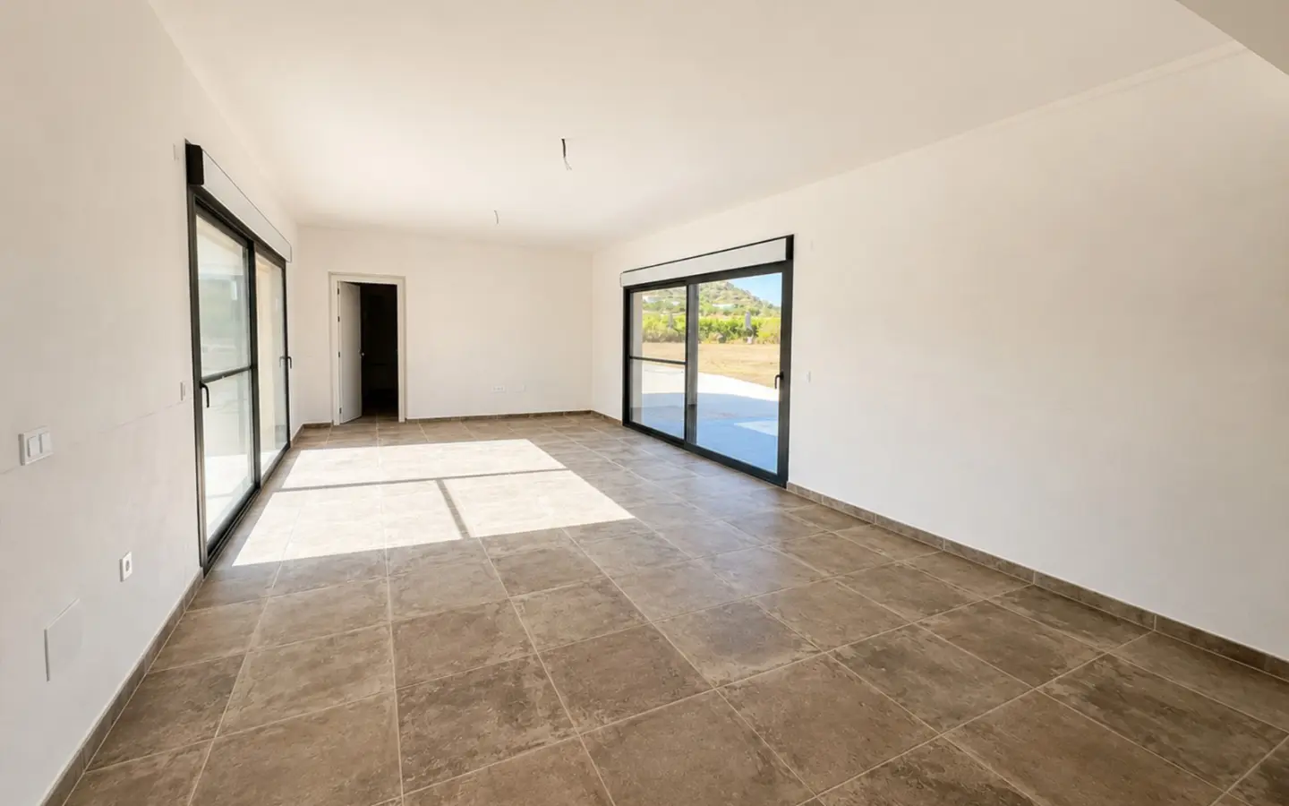 Detached Villa Of 200 M² With Pool In Cañada De La Leña