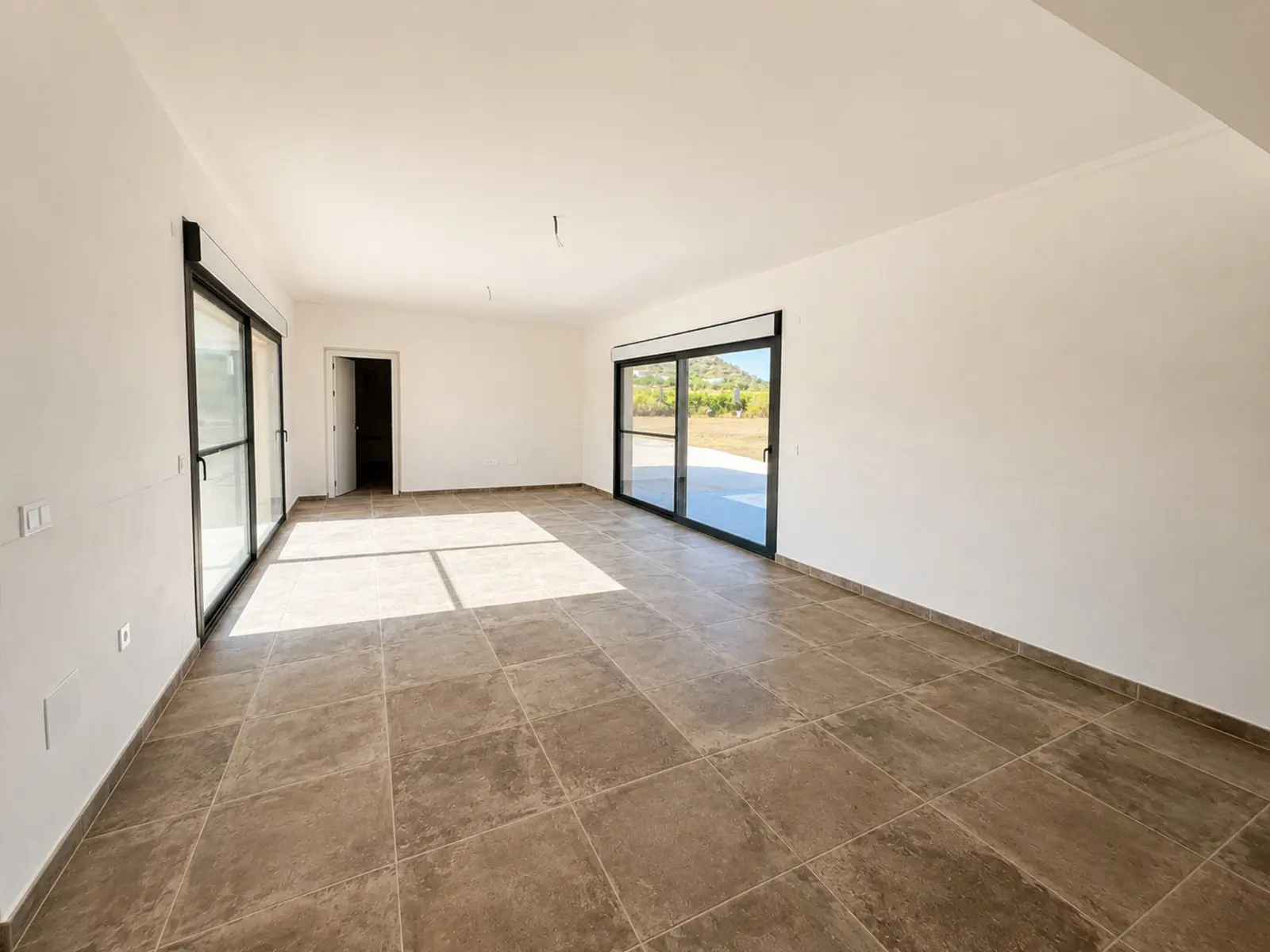Detached Villa Of 200 M² With Pool In Cañada De La Leña
