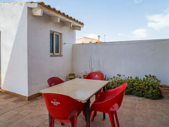 5-bedroom Detached Villa In Pinoso, Spain (86 M²)