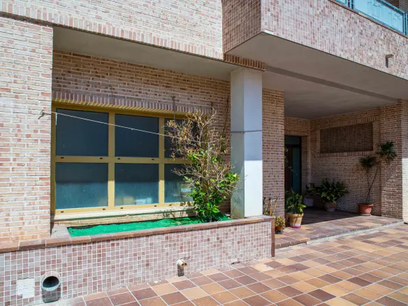 5-bedroom Detached Villa In Pinoso, Spain (86 M²)