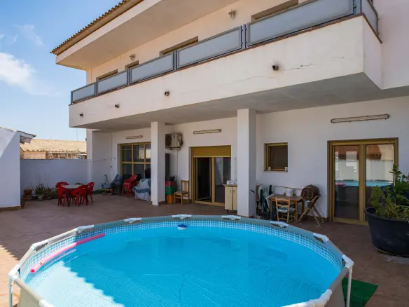 5-bedroom Detached Villa In Pinoso, Spain (86 M²)
