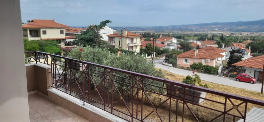 Teach Scoite 230 M² i Thessaloniki