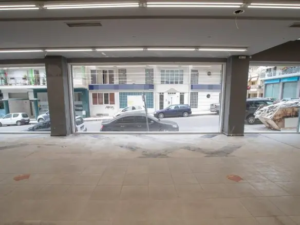 Commercial Property In Evosmos, Greece (815 M²)