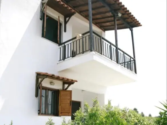 3-bedroom Maisonette In Poligiros, Greece (120 M²)