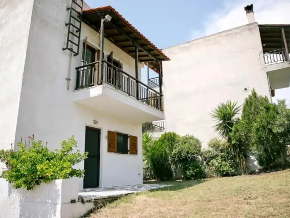 3-bedroom Maisonette In Poligiros, Greece (120 M²)
