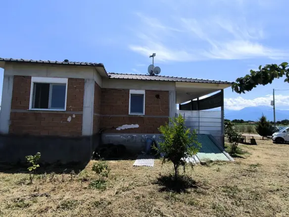 For Sale Detached House 70 M² On The Olympic Coast