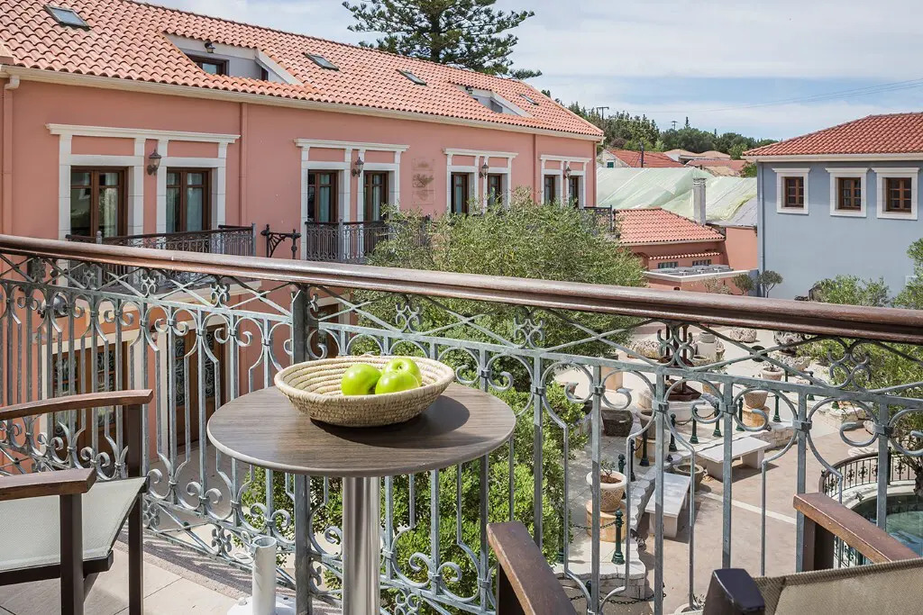 Hotel Of 1400 M² In Kefalonia