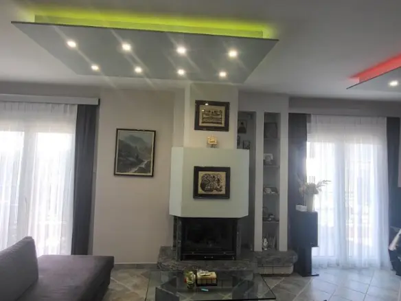 6-bedroom Detached House In Vasilika, Greece (230 M²)