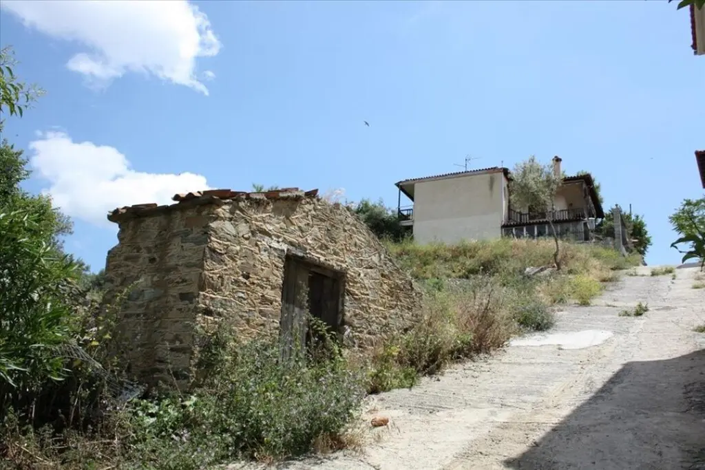 Land Of 325 M² In Athos, Chalkidiki