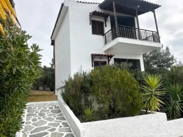 3-bedroom Maisonette In Poligiros, Greece (120 M²)
