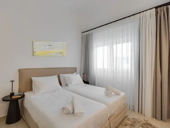 2-bedroom Flat In Gazi, Greece (70 M²)