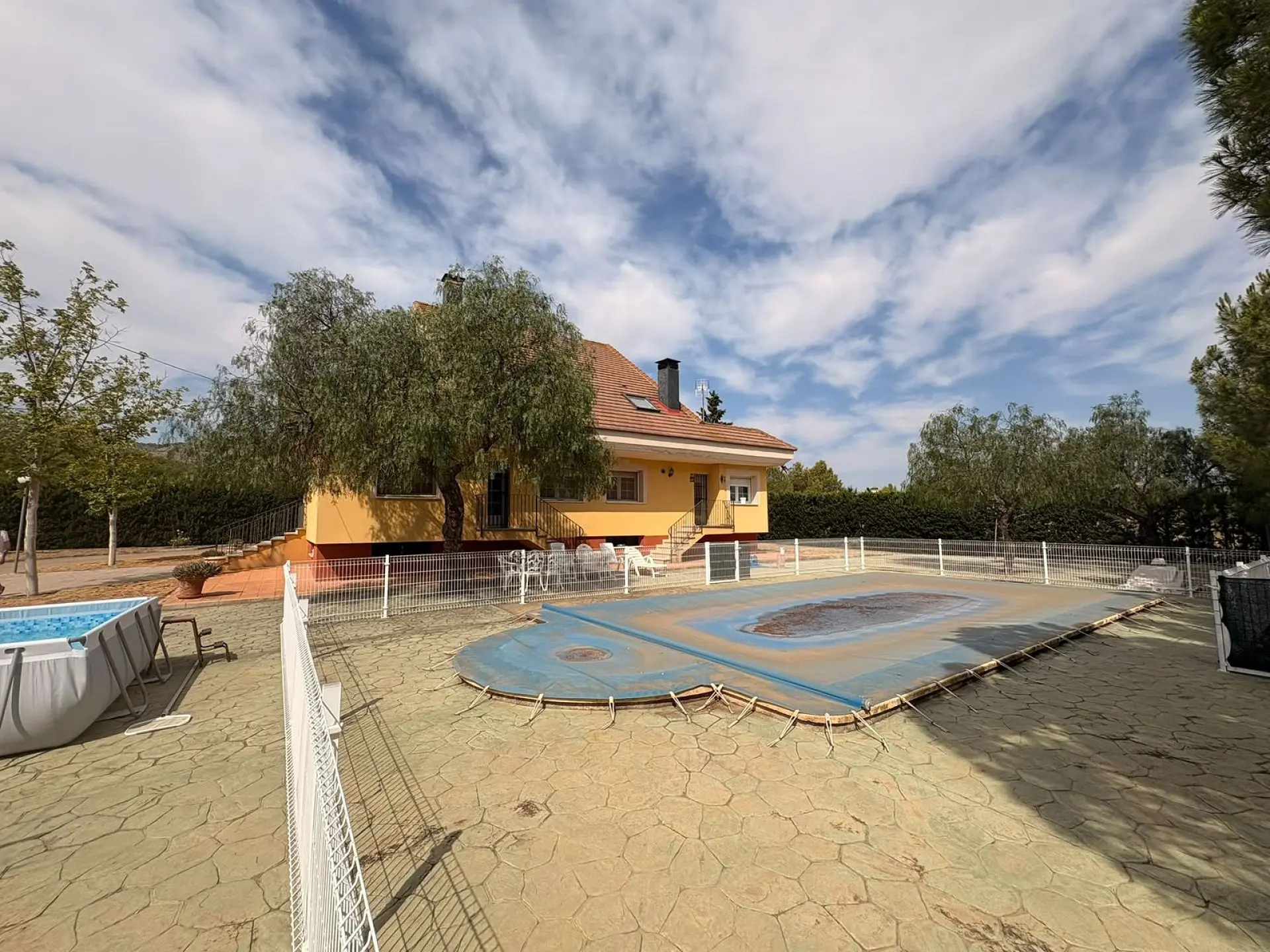 Detached Villa Of 450 M² In Yecla, Spain