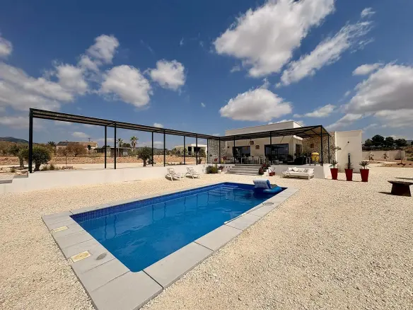 Detached Villa Of 210 M² In Pinoso, Spain