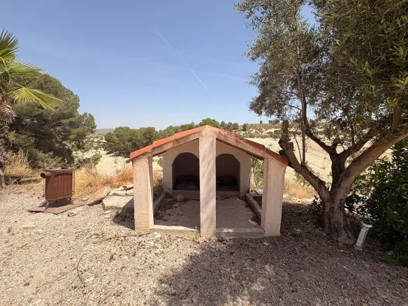 6-bedroom Country House In Jumilla, Spain (359 M²)