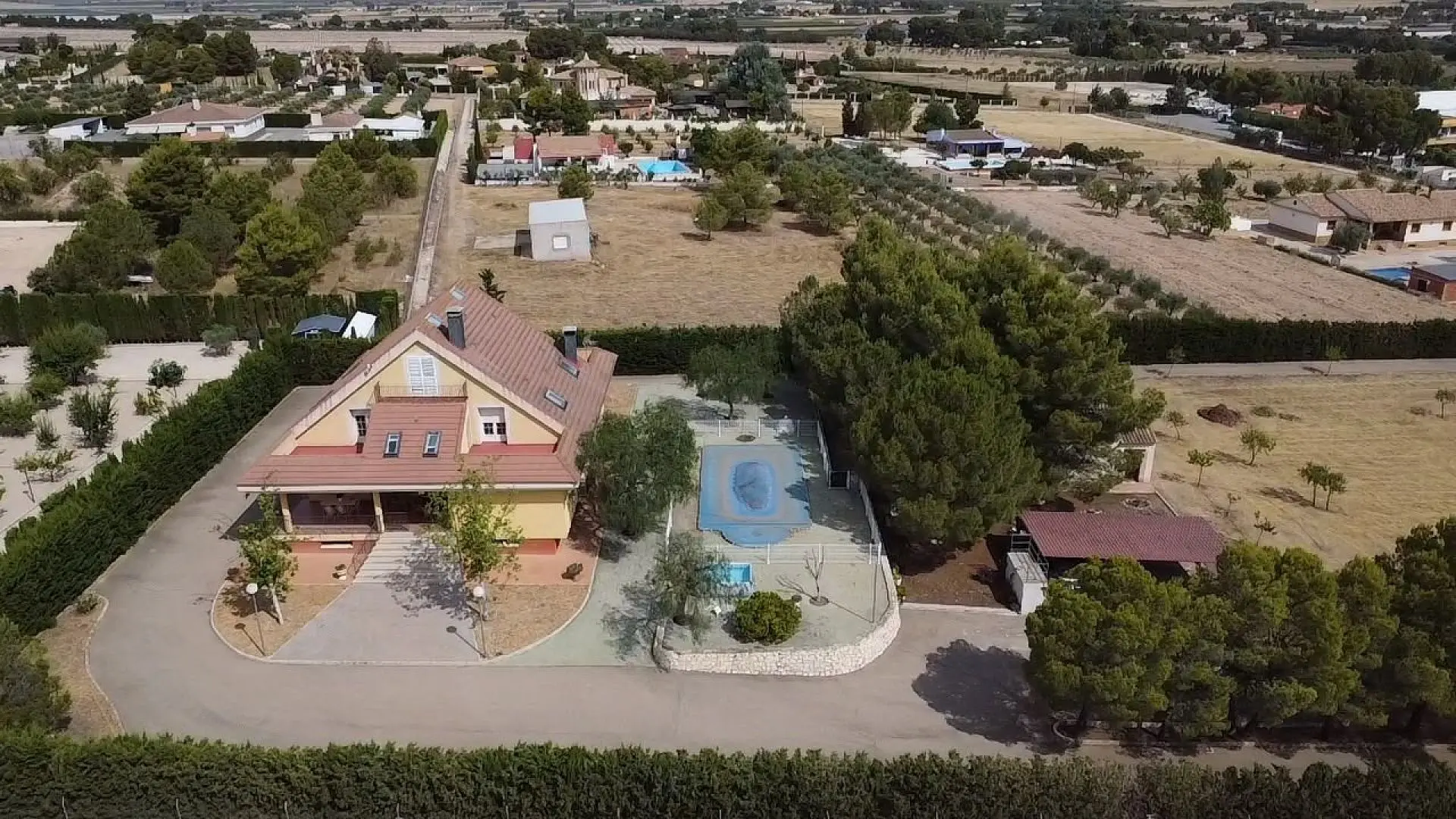 Detached Villa Of 450 M² In Yecla, Spain