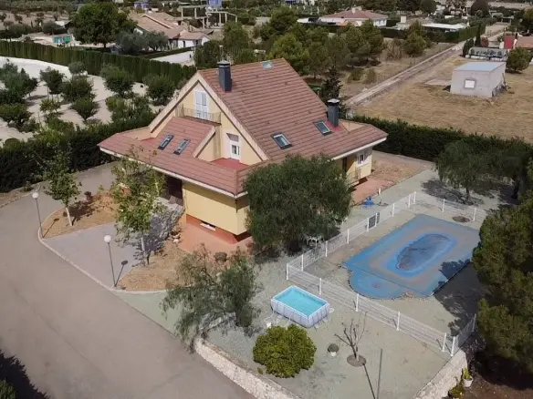 Detached Villa Of 450 M² In Yecla, Spain