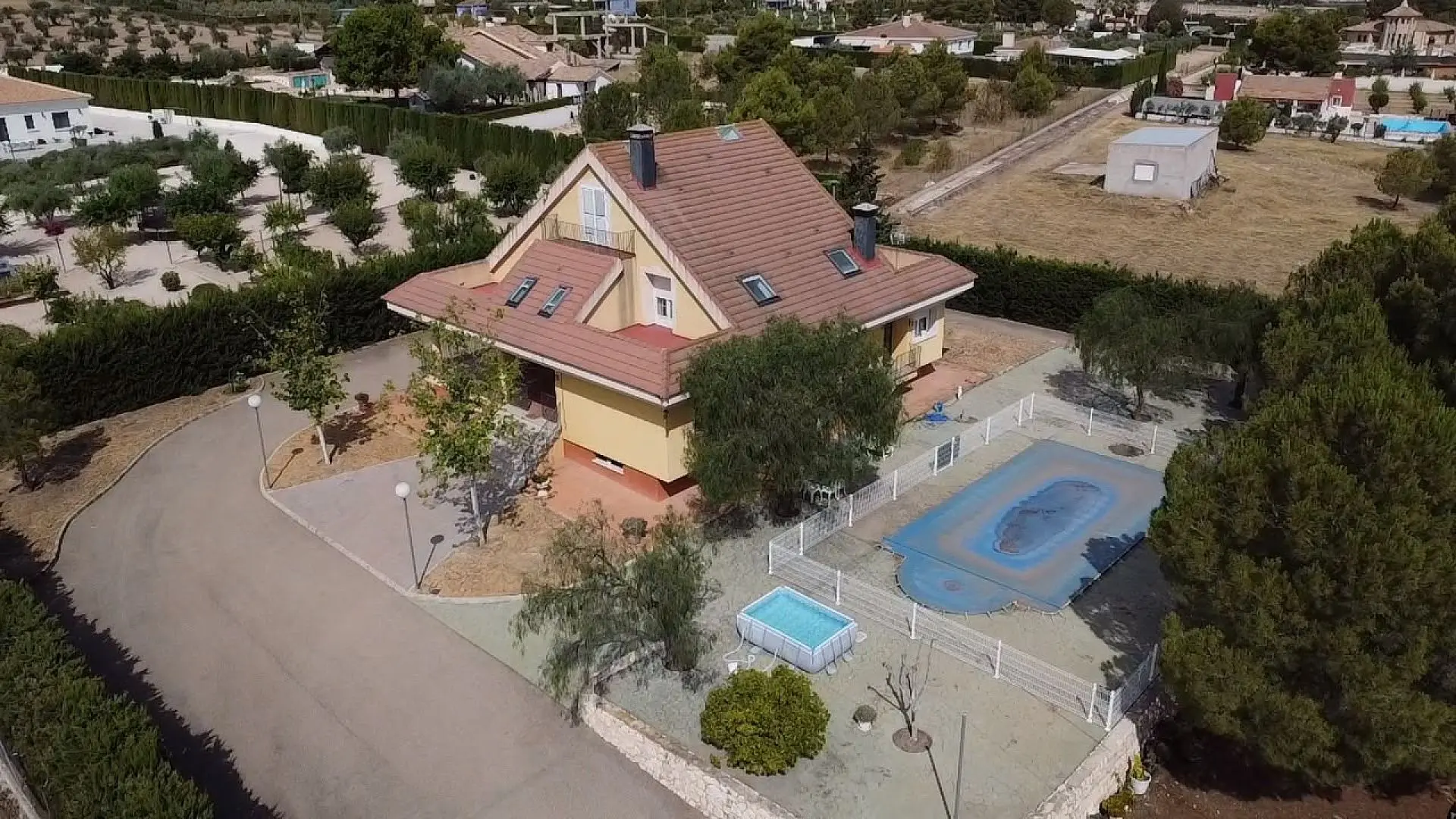Detached Villa Of 450 M² In Yecla, Spain