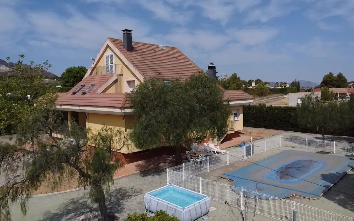 Detached Villa Of 450 M² In Yecla, Spain