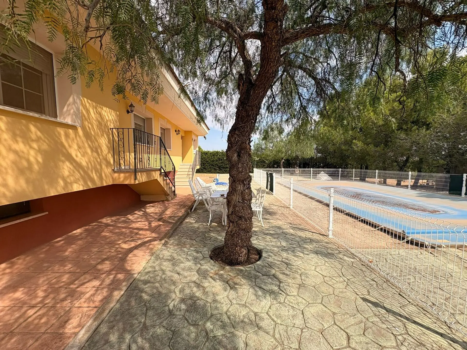 Detached Villa Of 450 M² In Yecla, Spain
