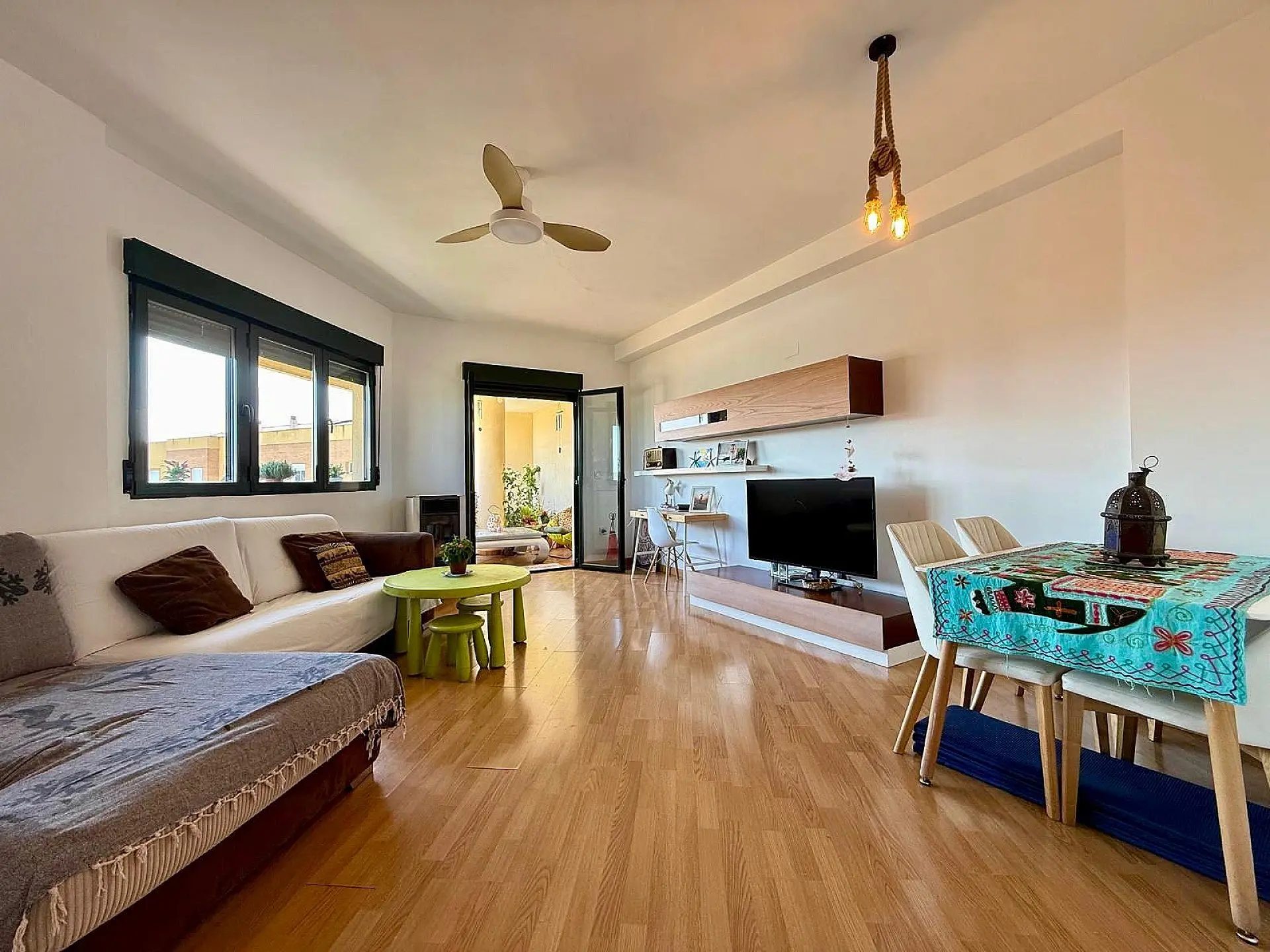 Apartment Of 278 M² In Yecla, Spain