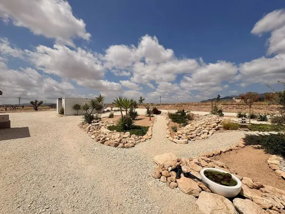 5-bedroom Detached Villa In Pinoso, Spain (210 M²)