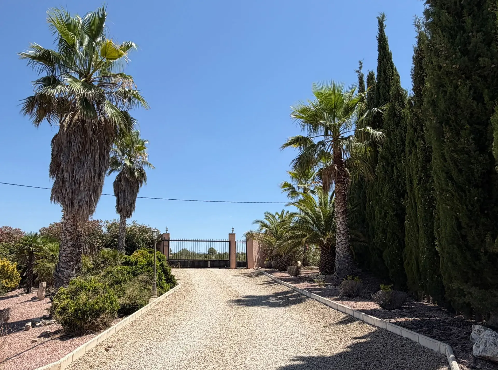 Detached Villa Of 250 M² In Salinas, Spain