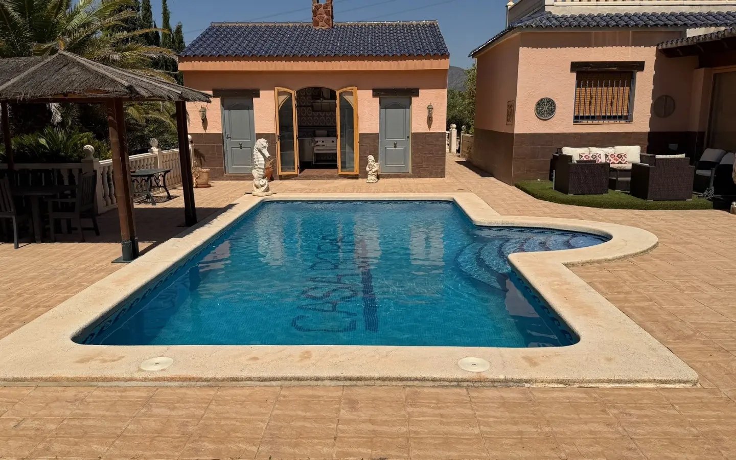 Detached Villa Of 250 M² In Salinas, Spain