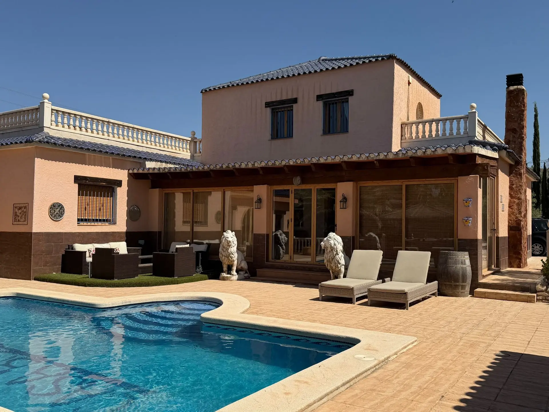 Detached Villa Of 250 M² In Salinas, Spain