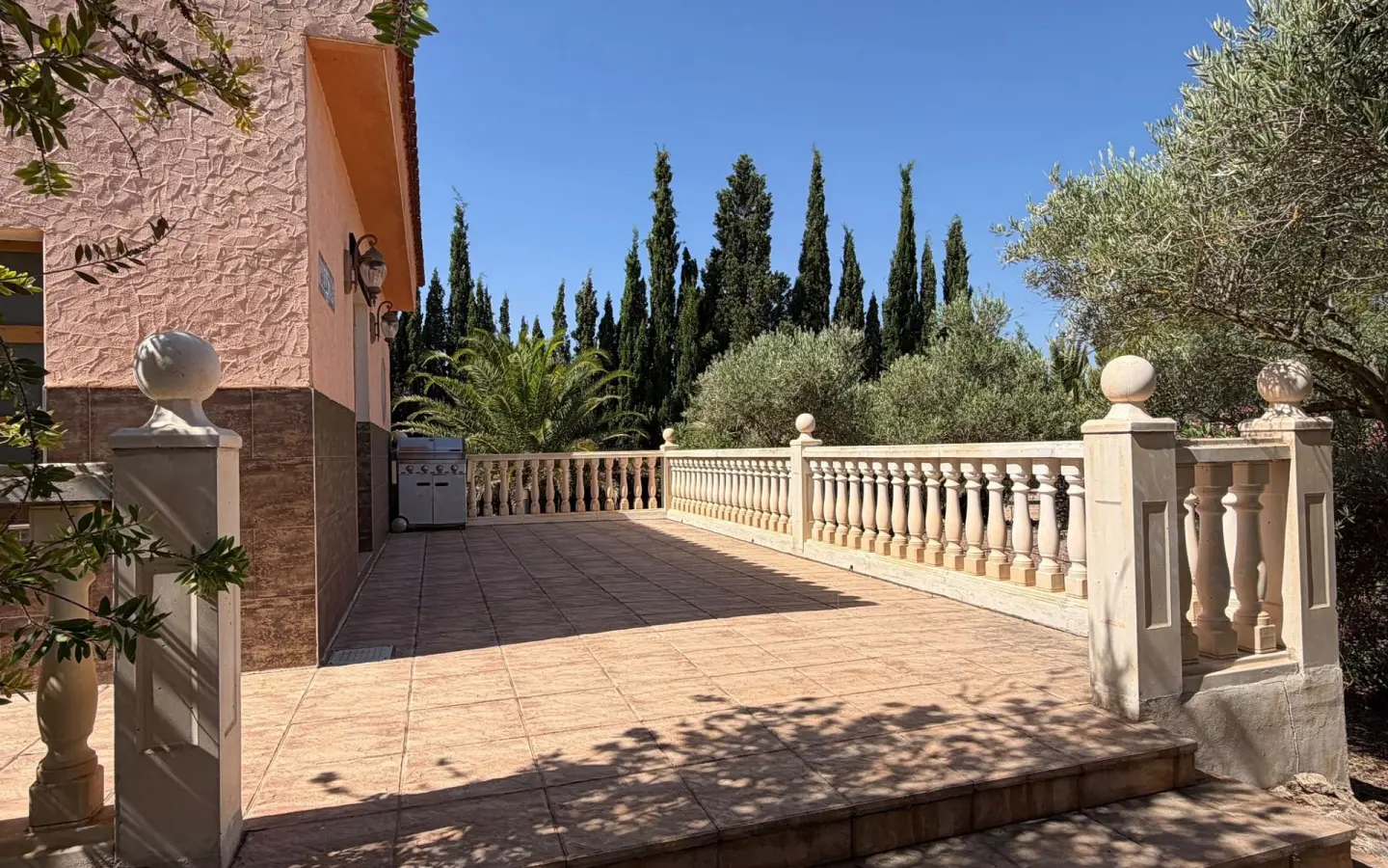Detached Villa Of 250 M² In Salinas, Spain