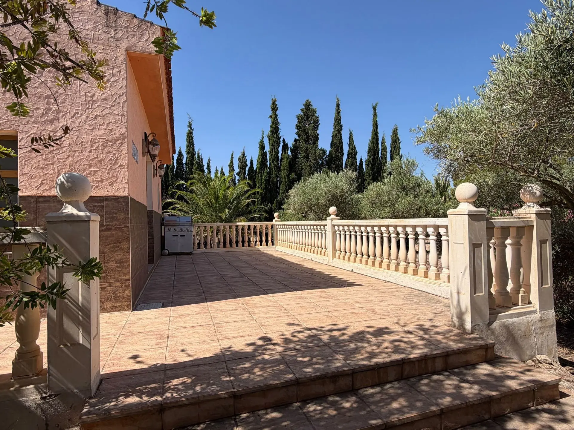 Detached Villa Of 250 M² In Salinas, Spain
