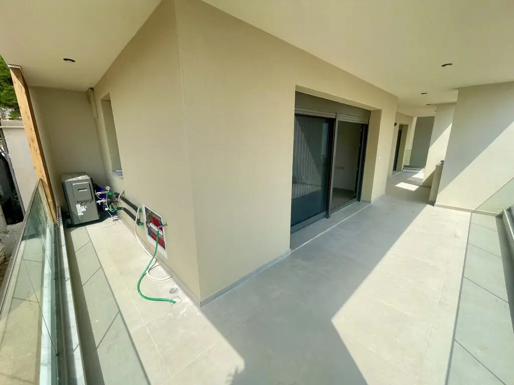 142 M² Apartment Available In Kavala