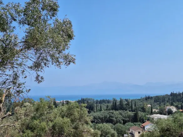 Terrain de 2776 m² à Corfou