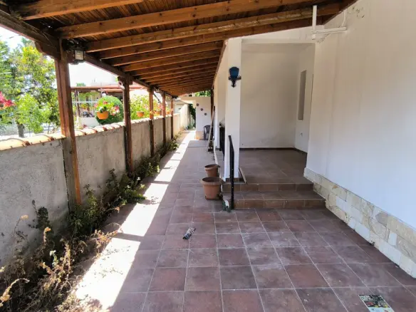 3-bedroom Detached House In Korinos, Greece (100 M²)