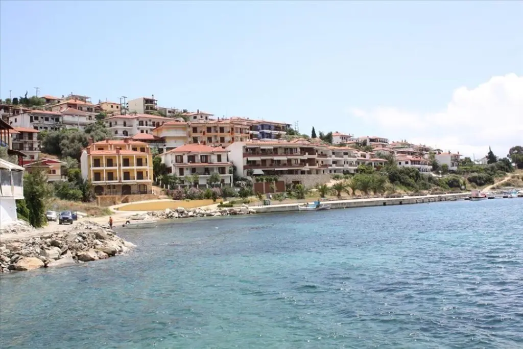 Land Of 325 M² In Athos, Chalkidiki