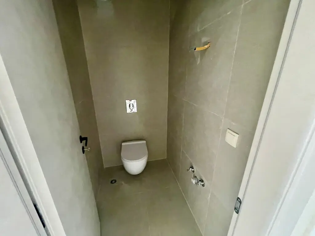142 M² Apartment Available In Kavala