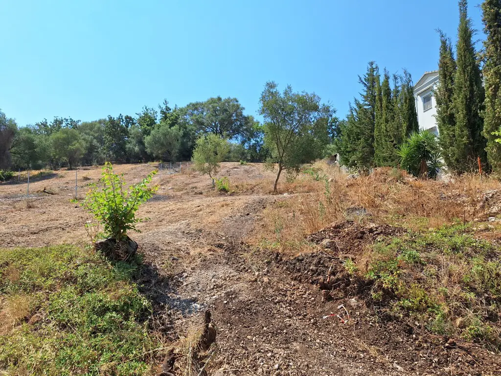 Land Of 930 M² In Corfu