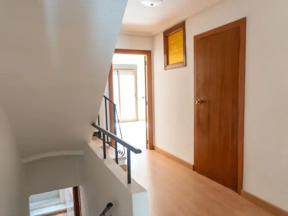 House Of 193 M² In Cocentaina, Spain