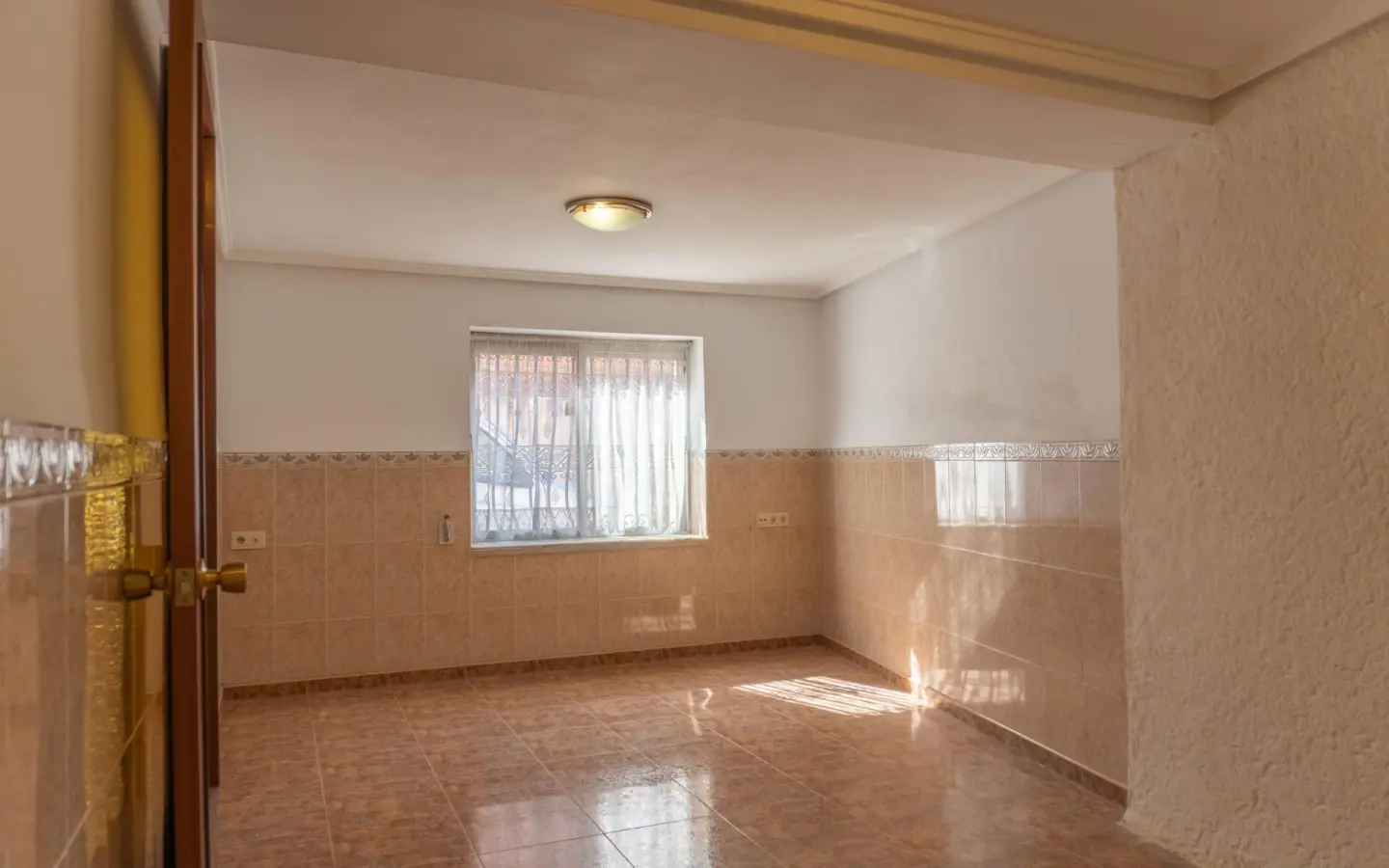 House Of 193 M² In Cocentaina, Spain