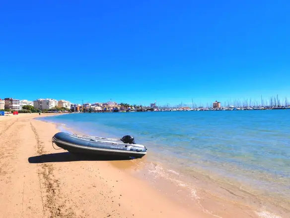Apartment Of 105 M² In Torrevieja, Spain